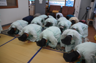 2. 사신